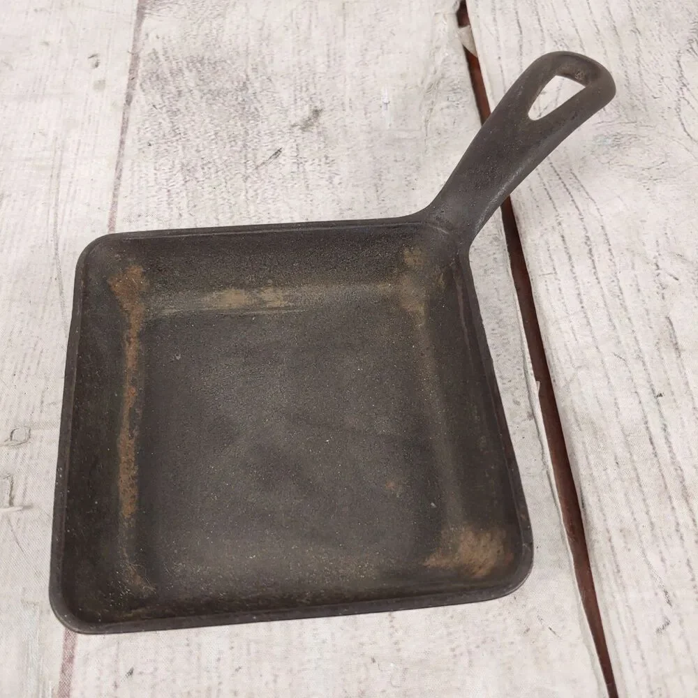 VINTAGE Griswold #129 Cast Iron Egg Skillet Pan Square - USED Unseasoned VTG